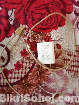 Tecno camon 40 pro Charger